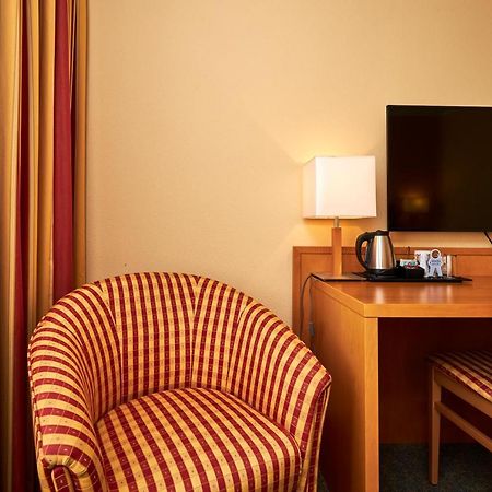 Hotel Schwertfirm Karlsfeld Luaran gambar