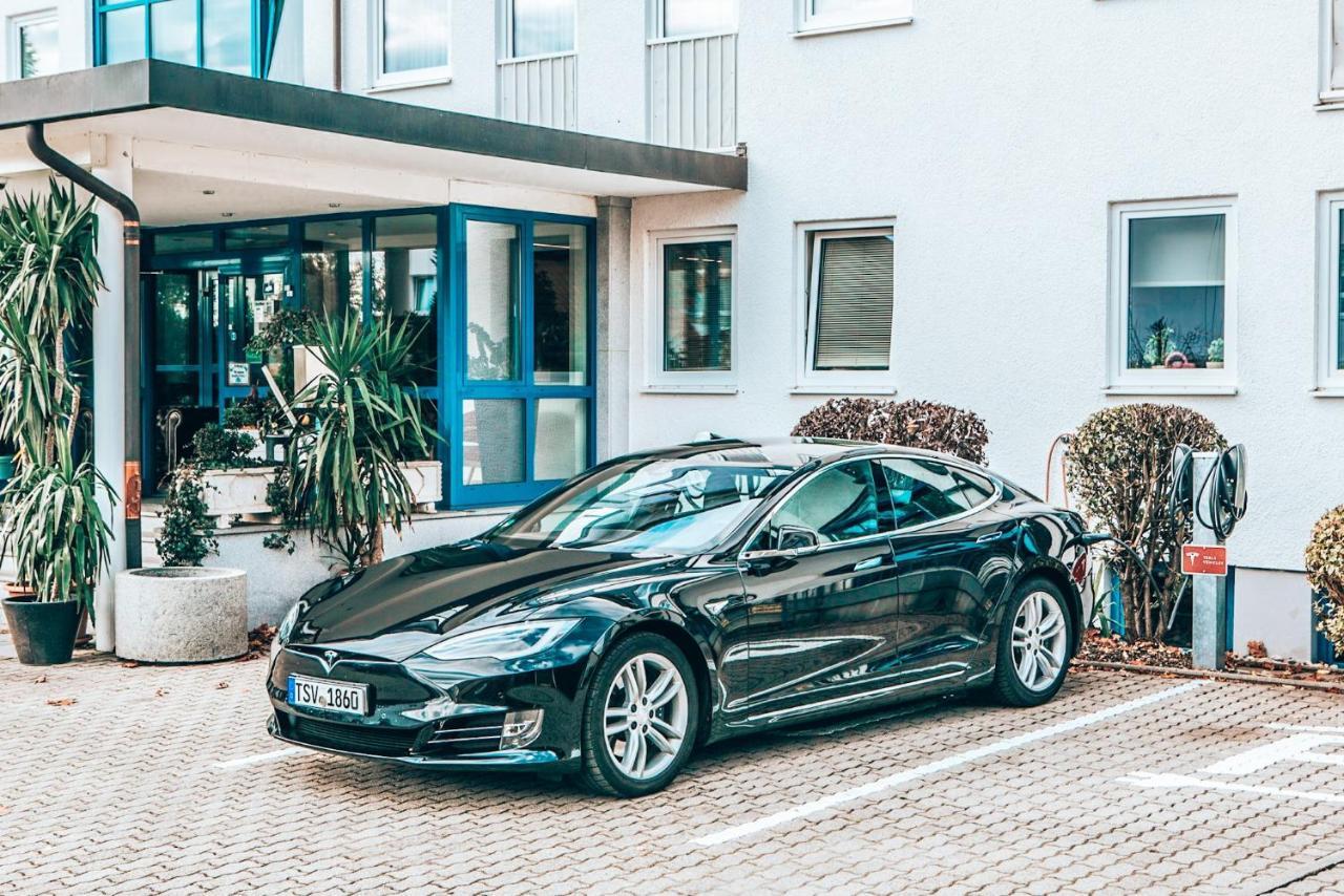 Hotel Schwertfirm Karlsfeld Luaran gambar