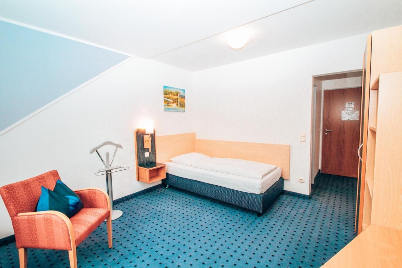 Hotel Schwertfirm Karlsfeld Luaran gambar
